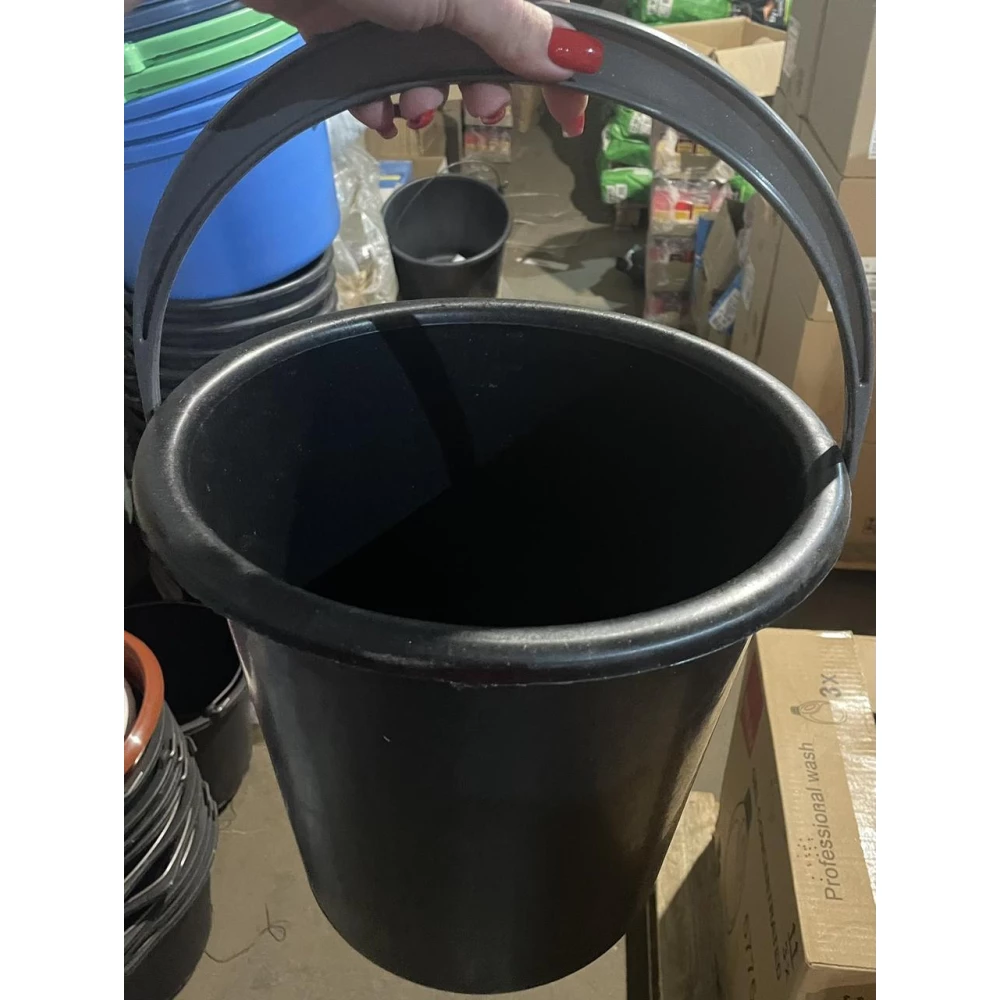 Відро Чорне пластм. 11,5 л.