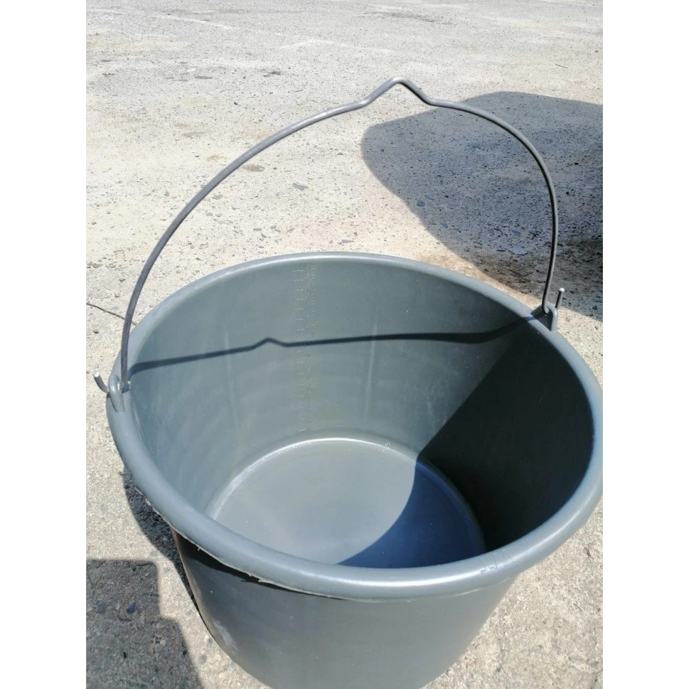Відро Чорне Залізна ручка 16л.