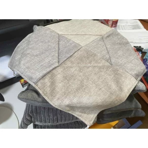 Изображение товара -  Подушка на стілець 40*40  з карабіном