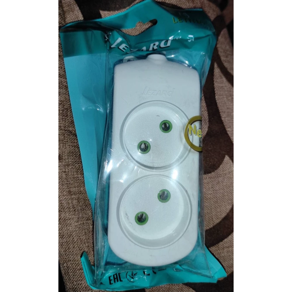 Колодка 5 гн. із з/з , з зах. шторками, сіра Panasonic X-tendia