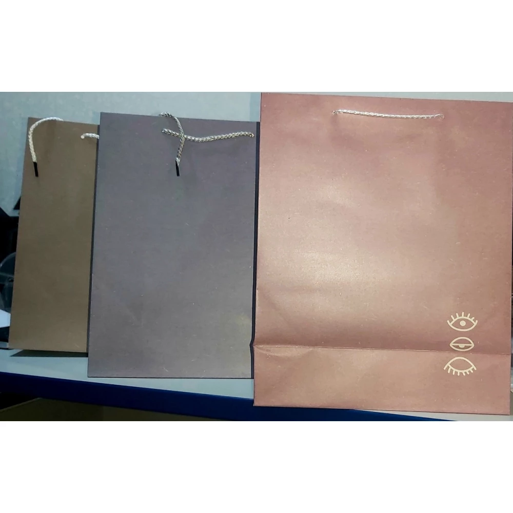 Подарунковий пакет пап. № 32 Однотонний, 26*32 , пач.-12шт.