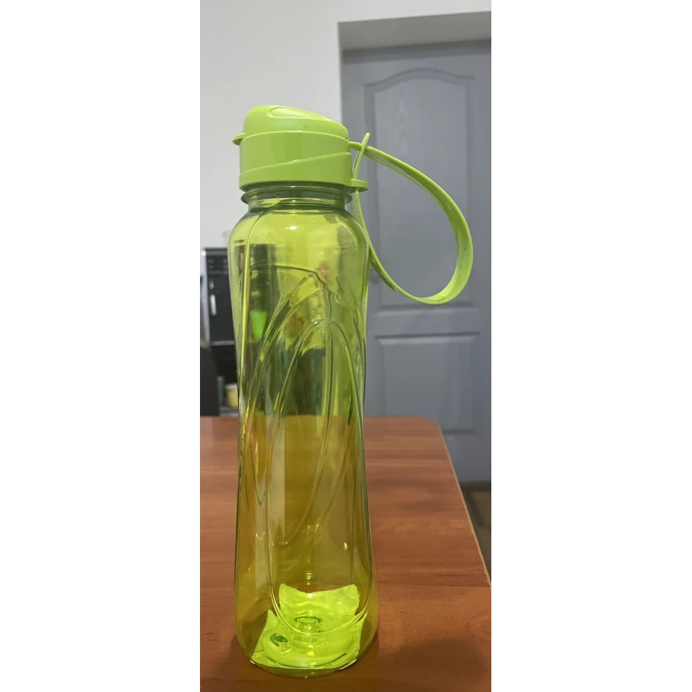 Пляшка для води SKY 630 мл салатова Gusto