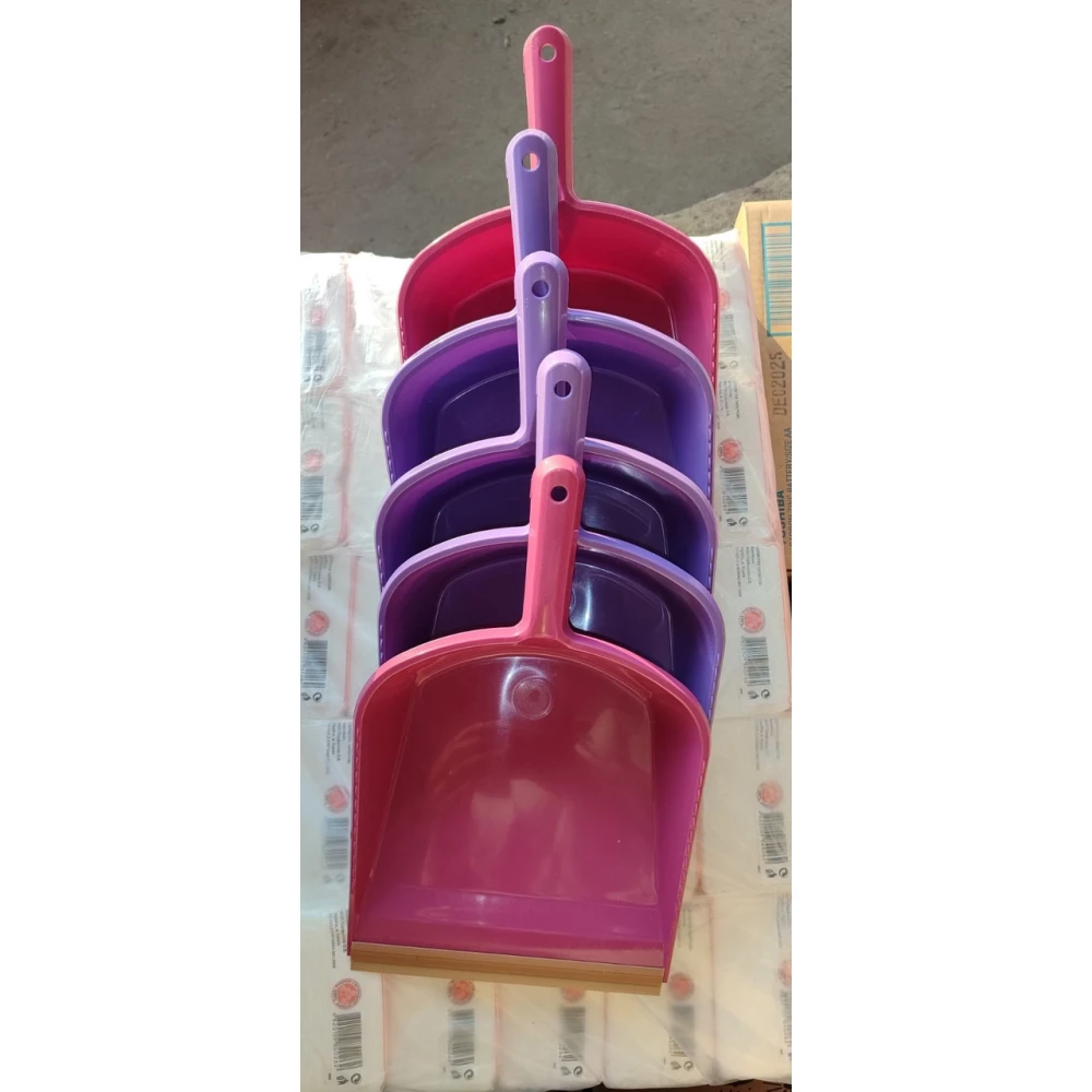 Совок з резинкою пластик