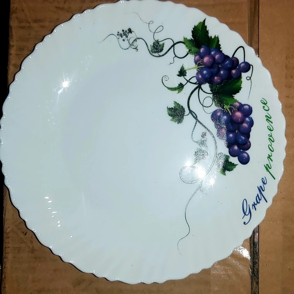 Тарілка обідня Wave Vittora “Виноградна лоза“ 220мм, пач.-12шт. V-220G