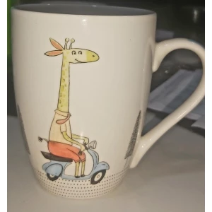 Изображение товара -  Чашка Айворі Звірята на транспорті 340мл.Vittora