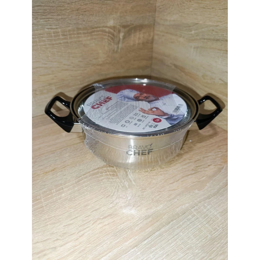 Кастрюля BRAVO CHEF 18 см. 1,6л. p бакелітовими ручками