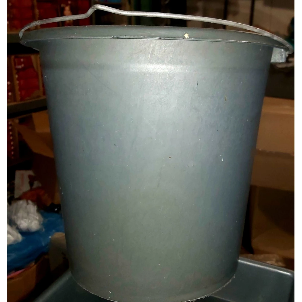 Відро Чорне Залізна ручка 10л.